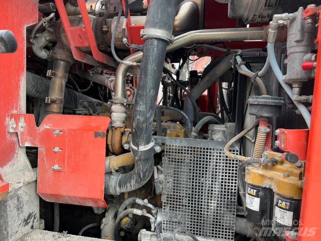 Sandvik DX 780 Povrchové vrtné súpravy
