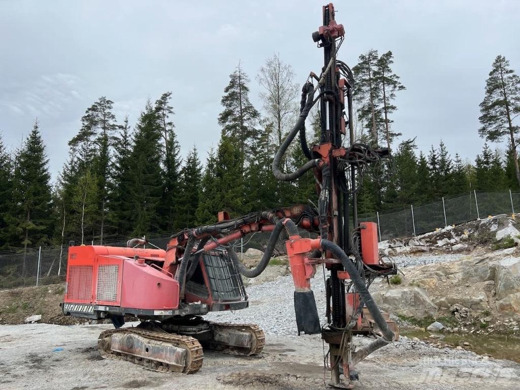 Sandvik DX 780 Povrchové vrtné súpravy