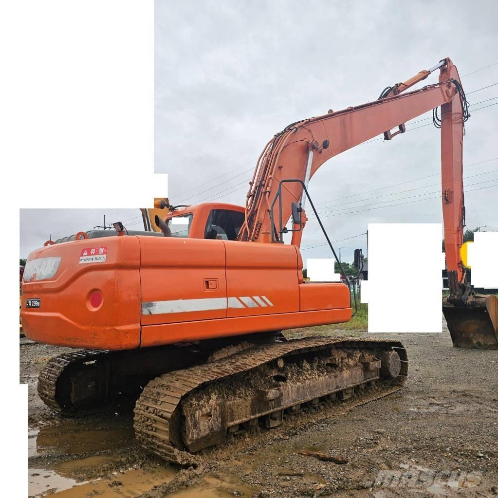 Doosan DX 220 LCA Pásové rýpadlá