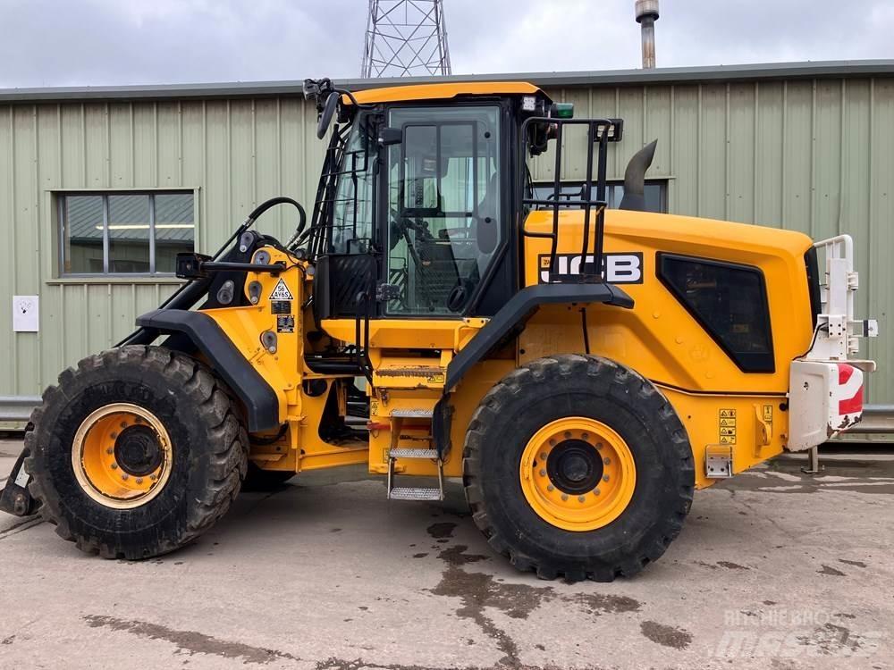 JCB 437 Kolesové nakladače