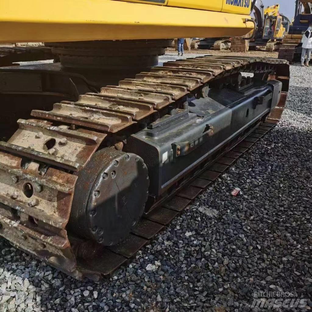 Komatsu 450LC-8 Pásové rýpadlá