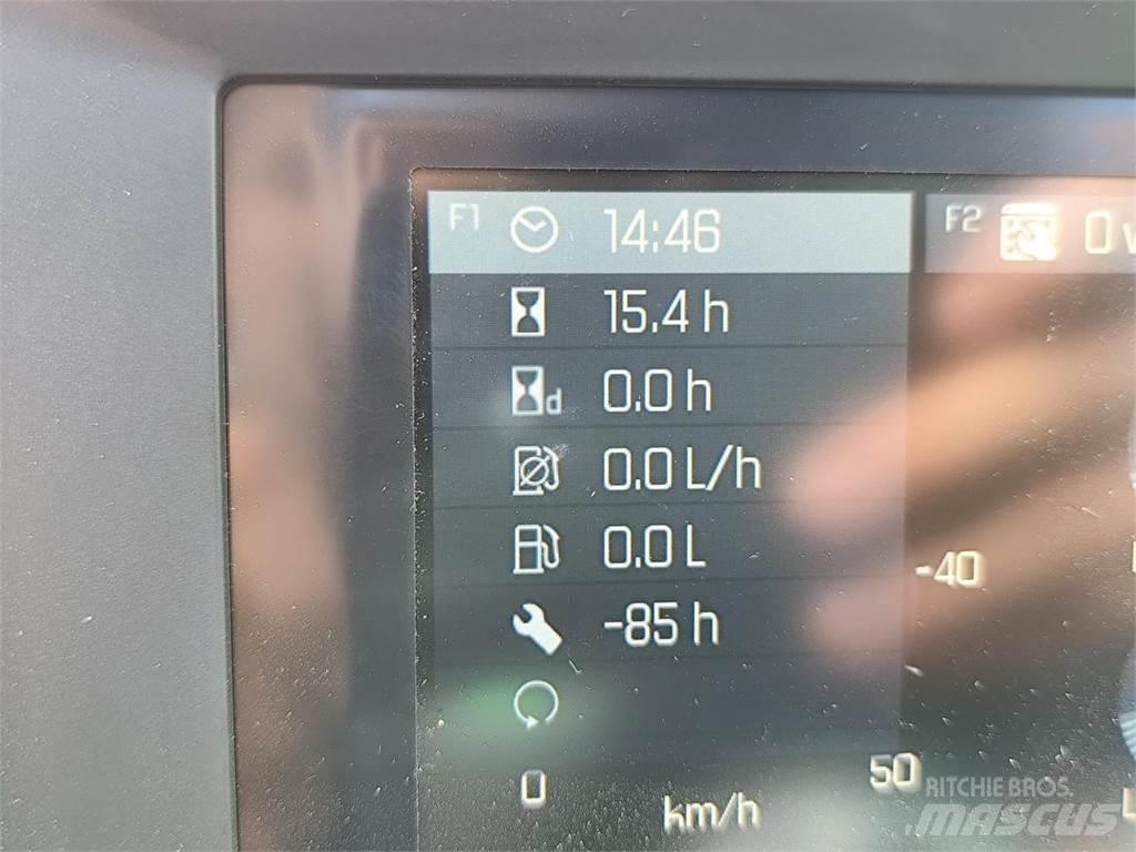 Kramer KT276 Teleskopické plošiny