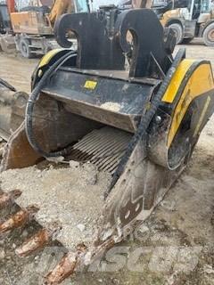  Godet MB BF 120.4 Drviace lopaty