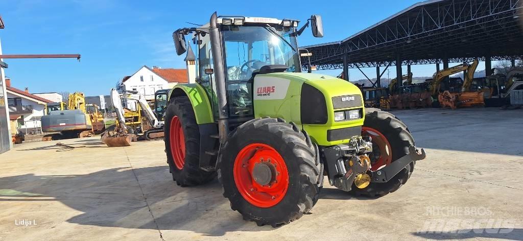 CLAAS ARES 696 Traktory
