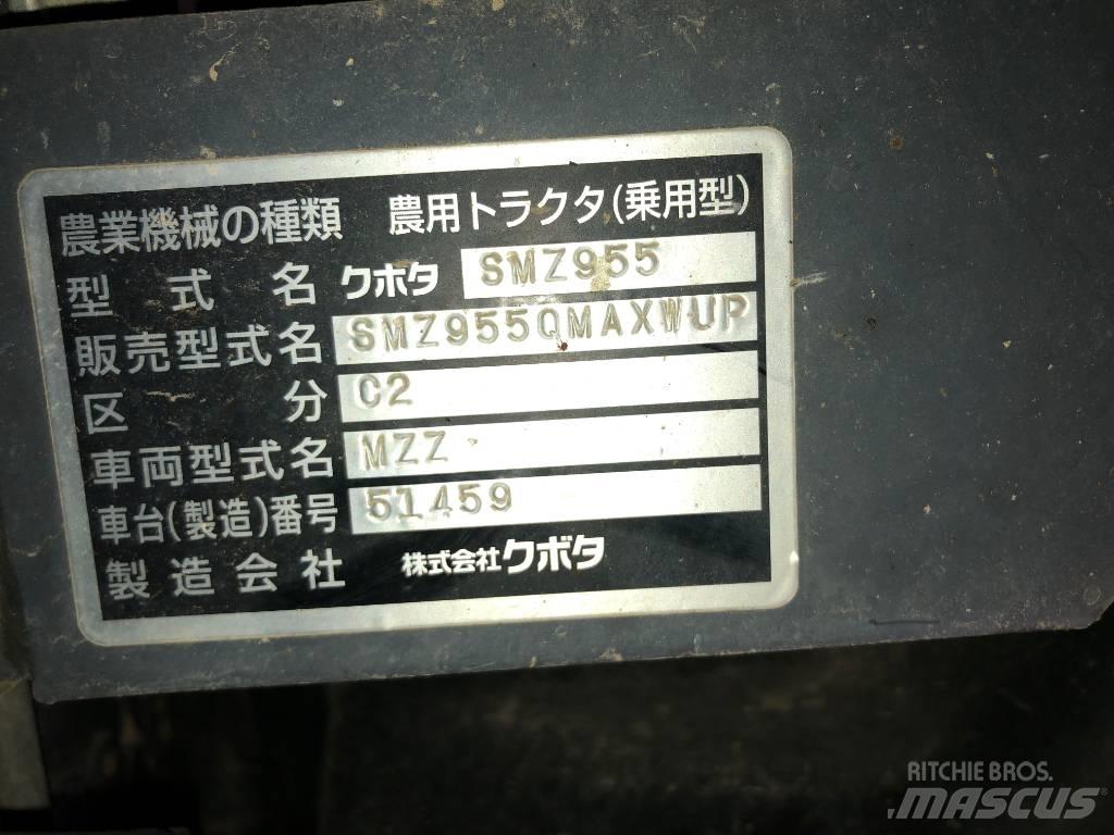 Kubota SMZ955 Traktory