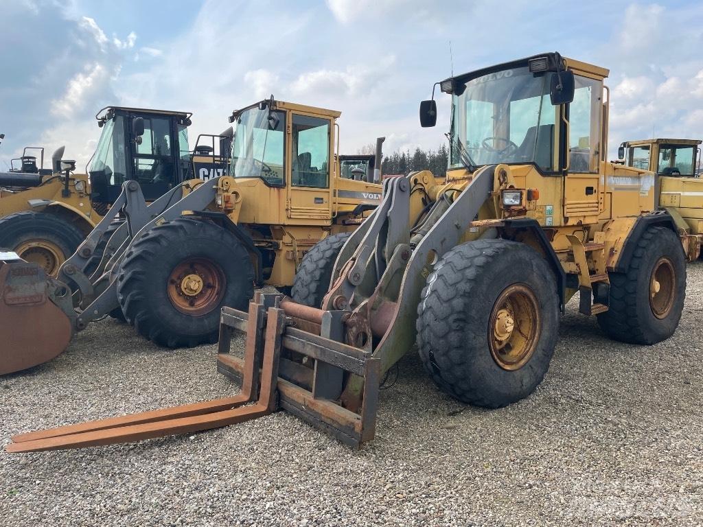 Volvo L70C Kolesové nakladače
