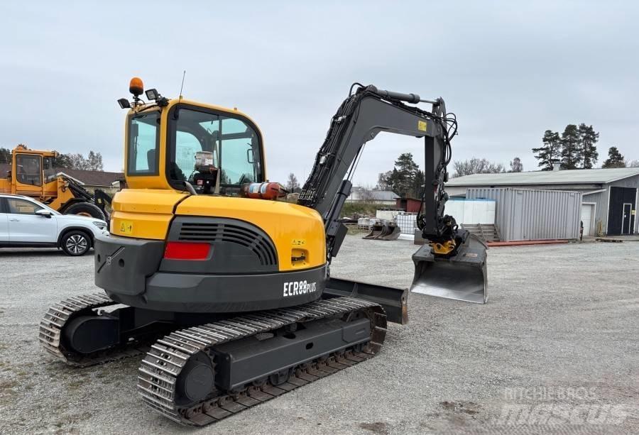 Volvo ECR 88 PLUS Pásové rýpadlá