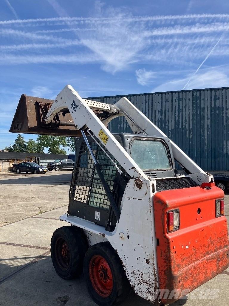 Bobcat S 100 Šmykom riadené nakladače