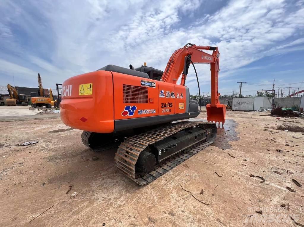 Hitachi ZX 200-6 Pásové rýpadlá