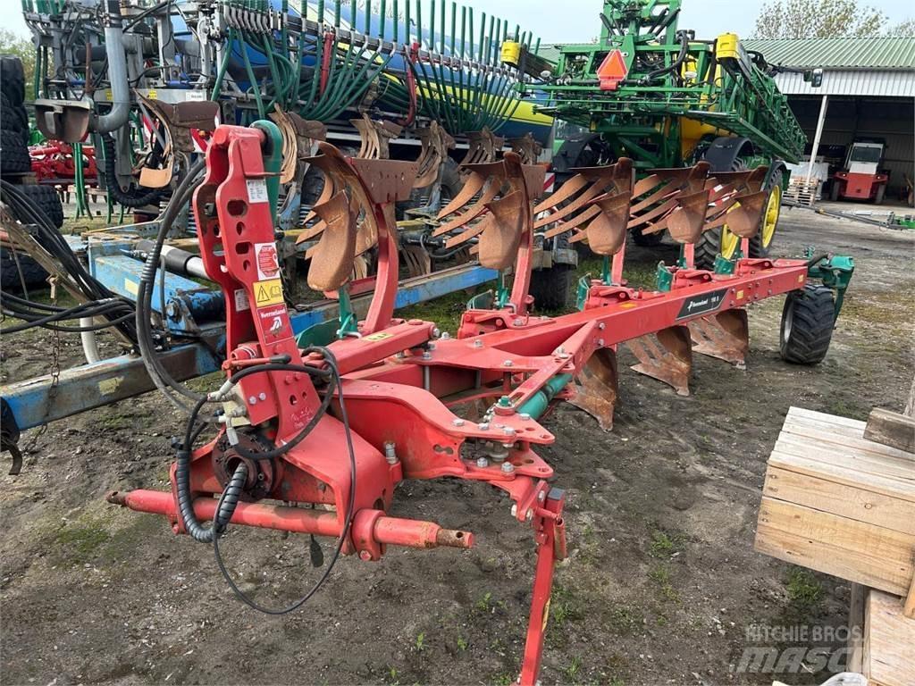 Kverneland 150 S Dvojstranné pluhy