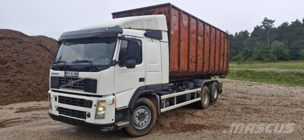 Volvo J4CFC Hákový nosič kontajnerov