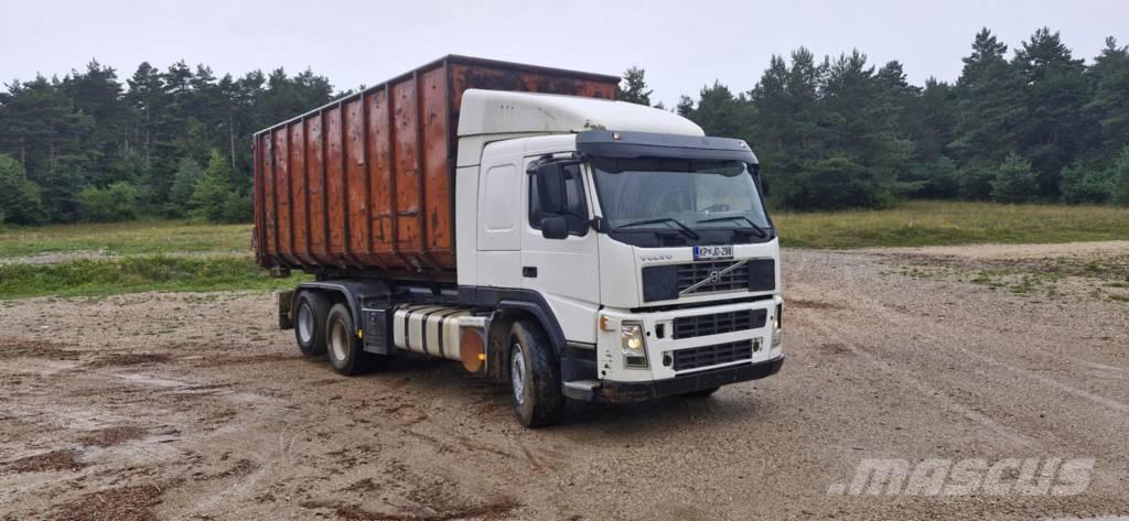 Volvo J4CFC Hákový nosič kontajnerov