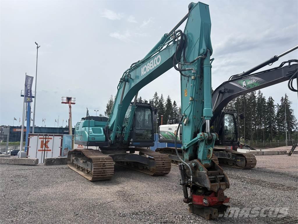 Kobelco SK210LC-10 Pásové rýpadlá