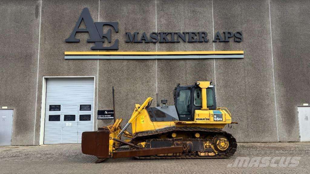 Komatsu D 65 PX-15 Pásové dozéry