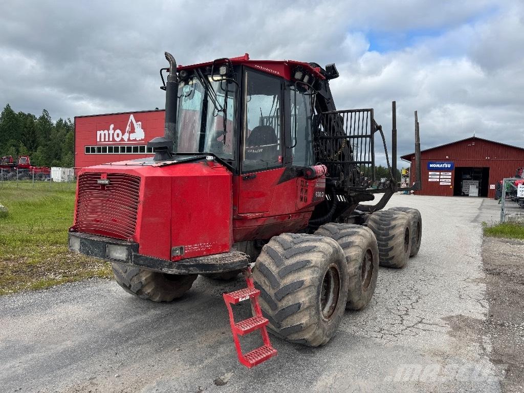 Komatsu 830.3 Lesné traktory