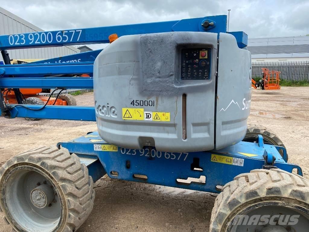 Genie Z 45/25 RT Articulated boom lifts