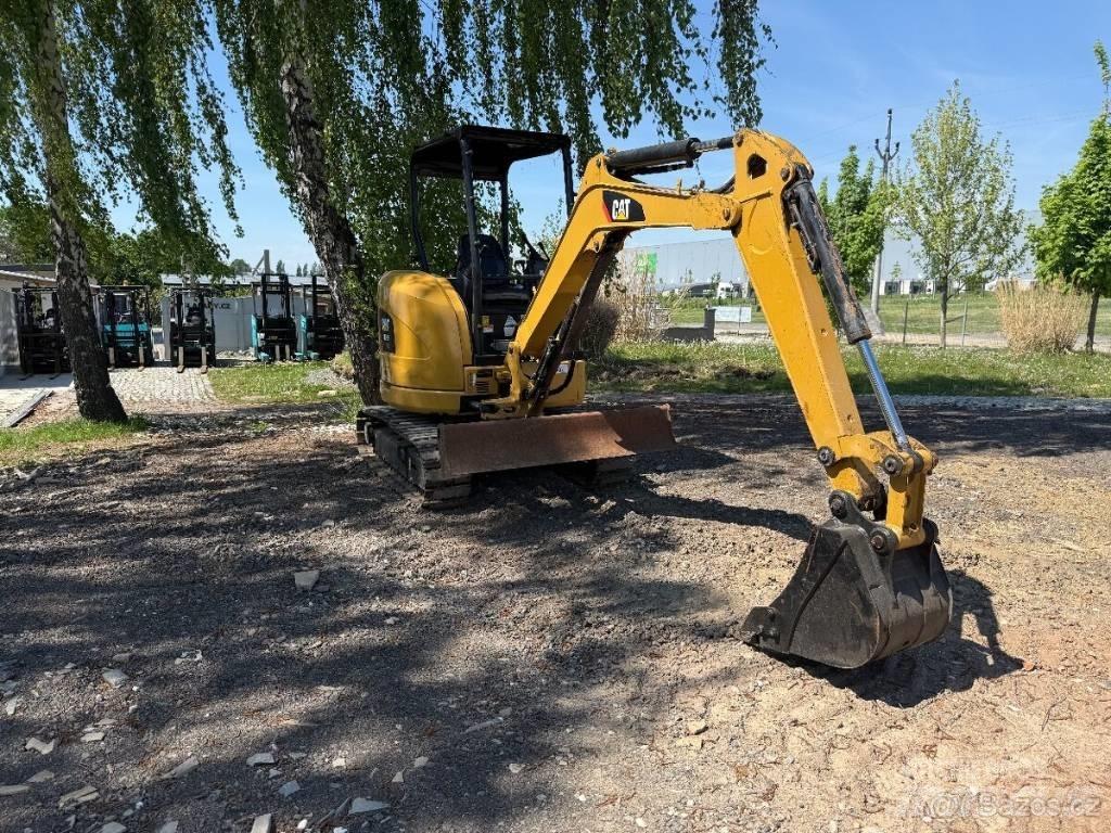 CAT 303 E CR Pásové rýpadlá