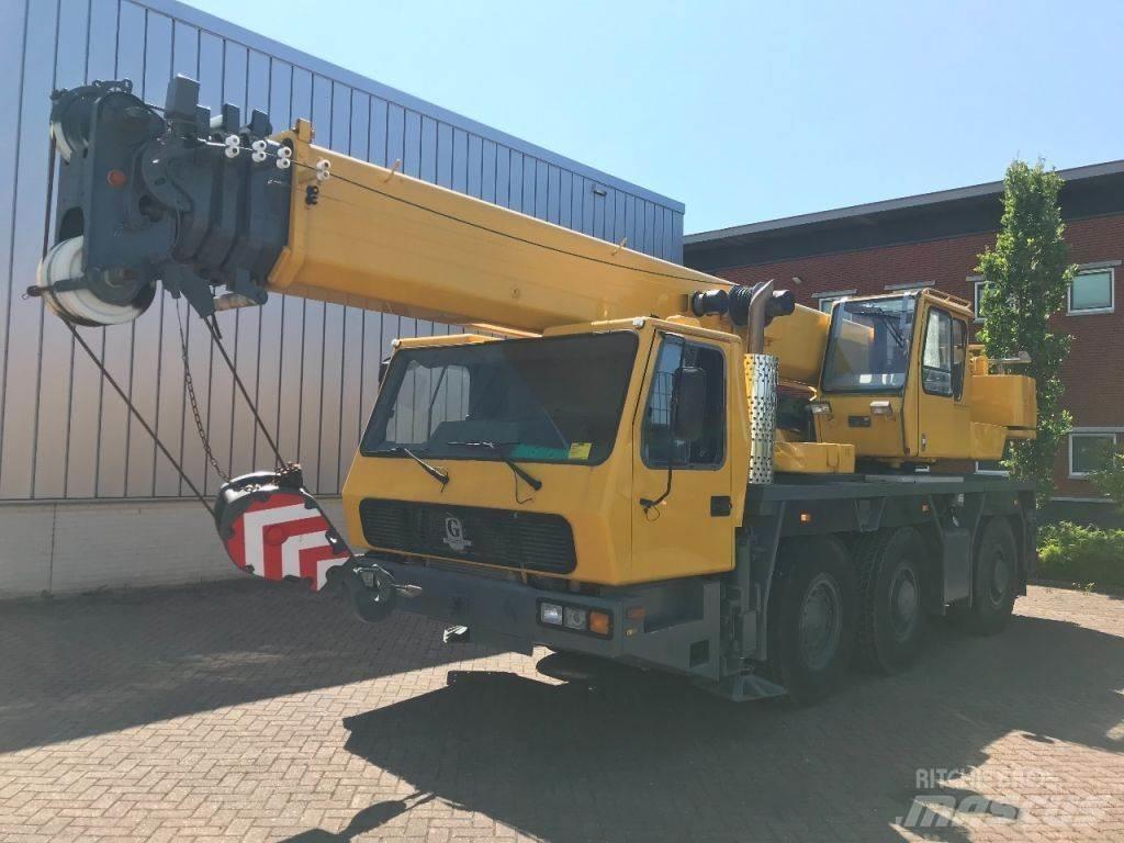 Grove GMK 3050 Univerzálne terénne žeriavy