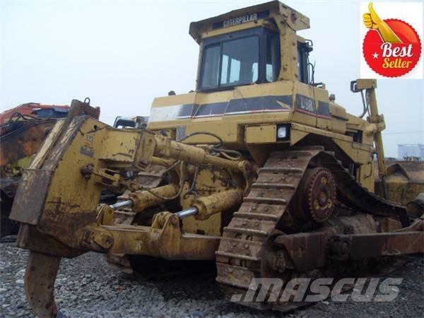 CAT D 9 R Pásové dozéry