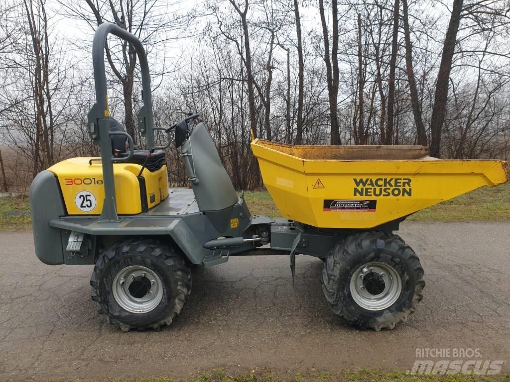 Wacker Neuson 3001 Stavebné sklápače