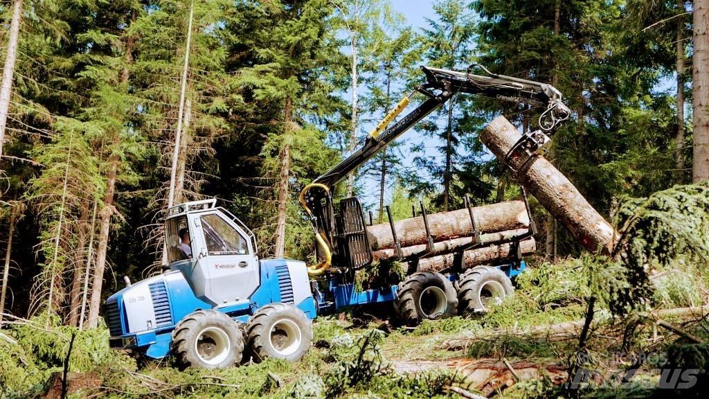 Novotný LVS 720 Lesné traktory