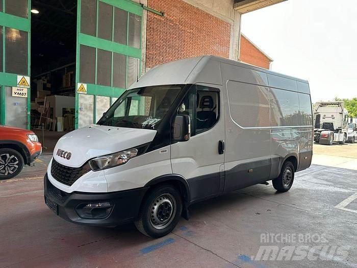 Iveco 35S16 Dodávky
