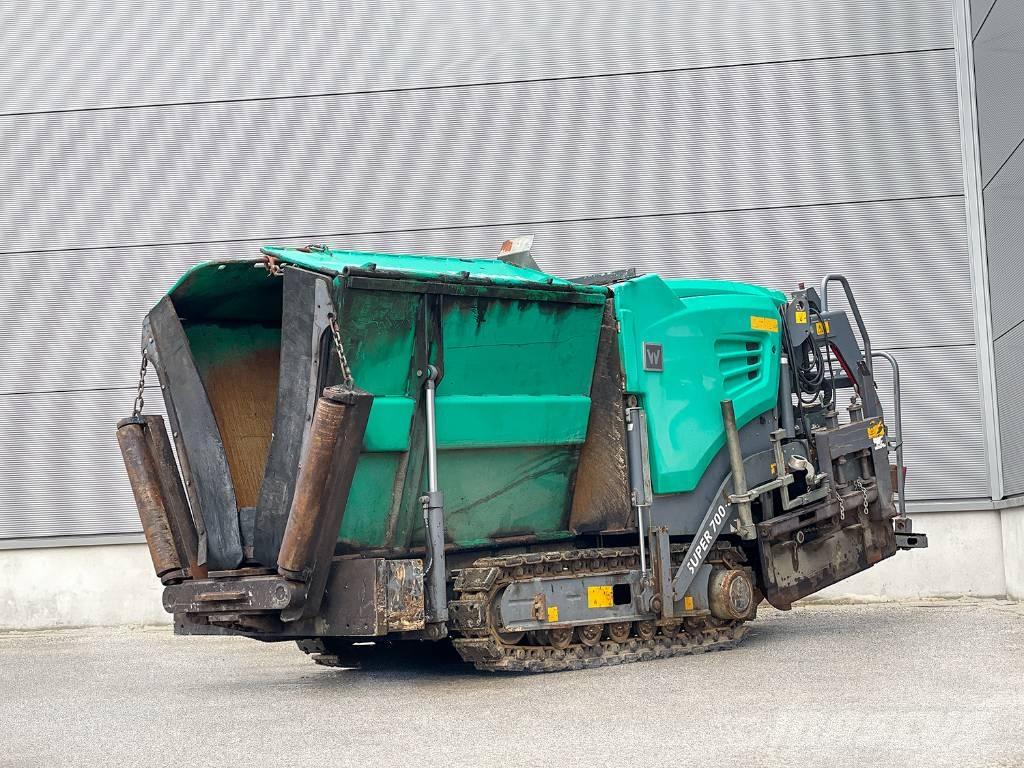 Vögele SUPER 700-3i Finišéry