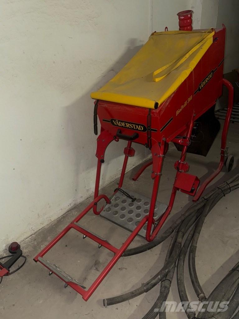 Väderstad TD500 Kultivátory