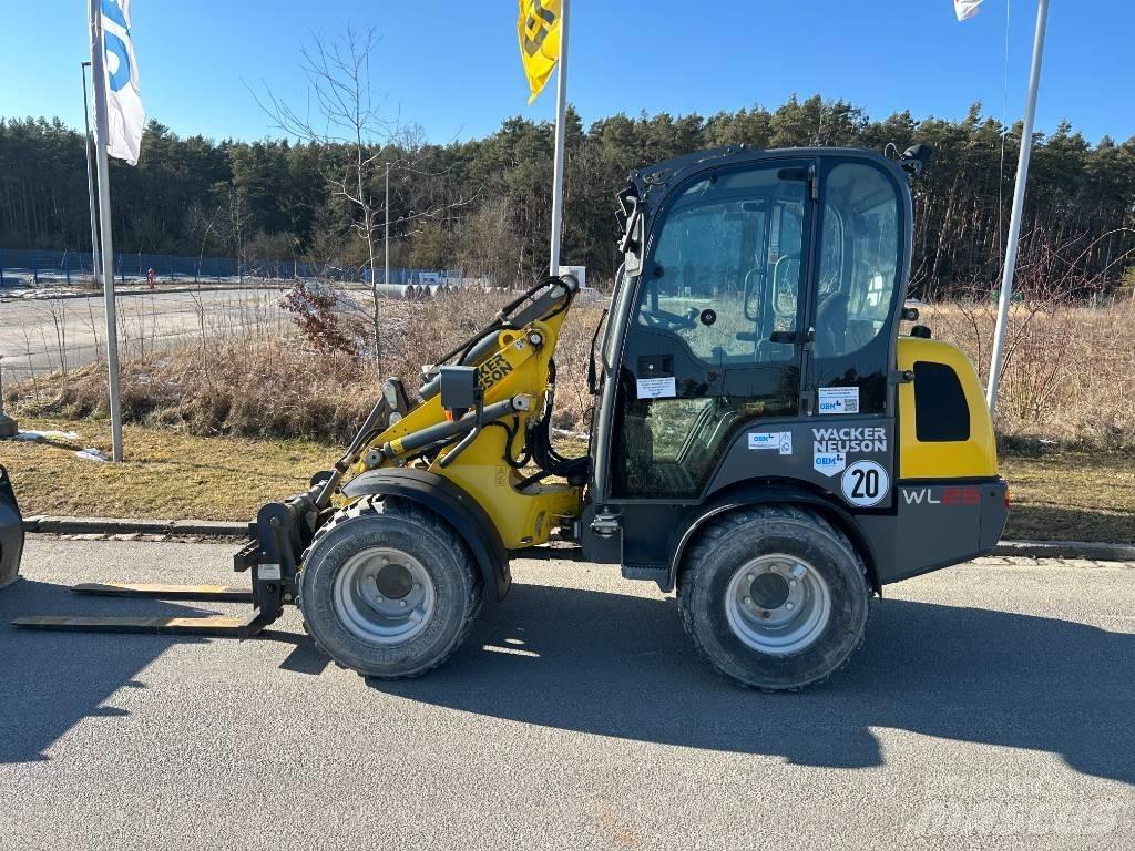 Wacker Neuson WL 25 Kolesové nakladače