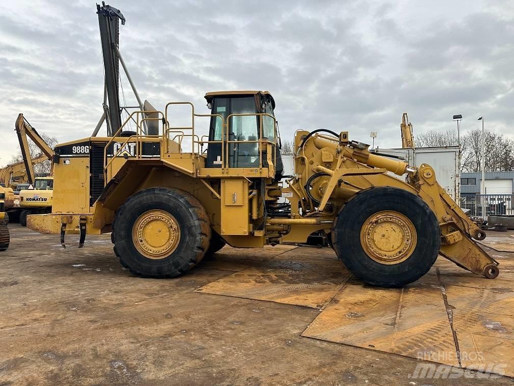 CAT 988 G Kolesové nakladače
