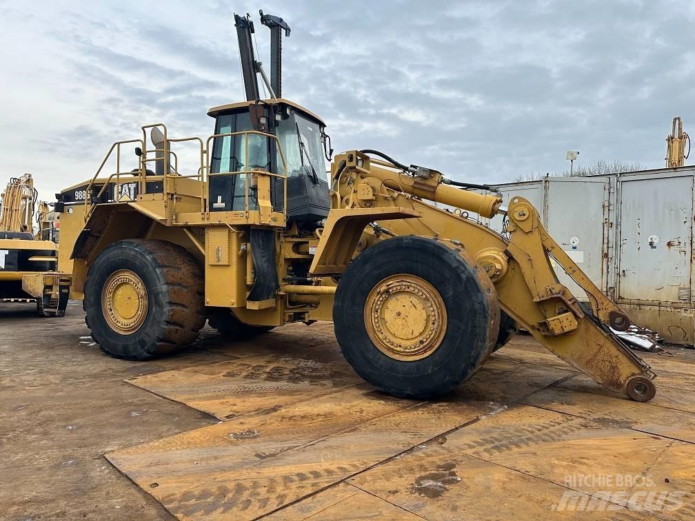 CAT 988 G Kolesové nakladače