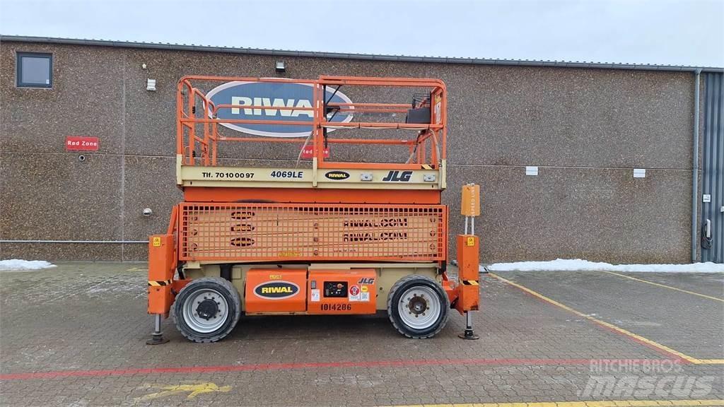 JLG 4069LE Nožnicové zdvíhacie plošiny