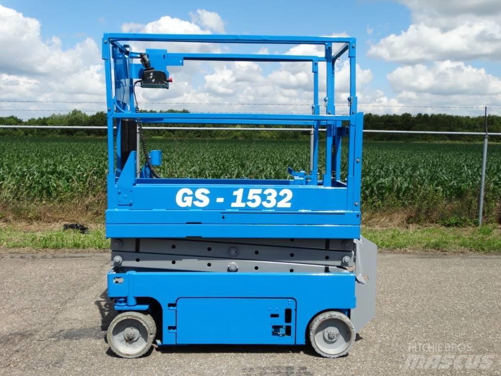 Genie GS 1532 Nožnicové zdvíhacie plošiny