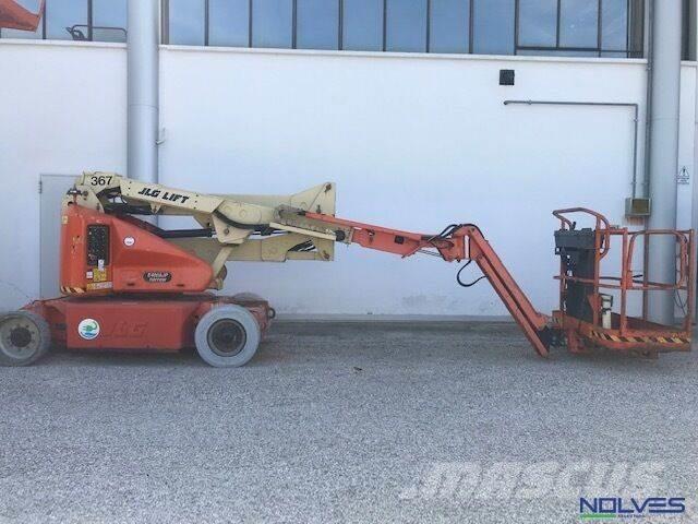 JLG E400AJPn Kĺbové plošiny