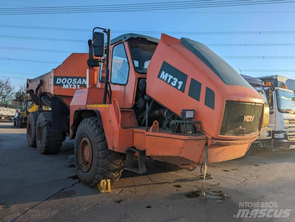 Doosan MT31 Kĺbové nákladné autá