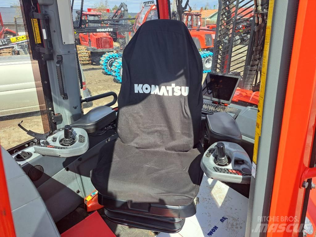 Komatsu 845 Lesné traktory