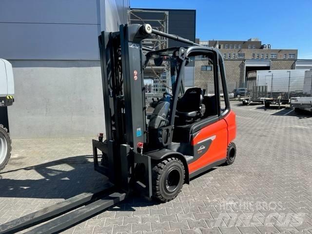Linde E35L Akumulátorové vozíky