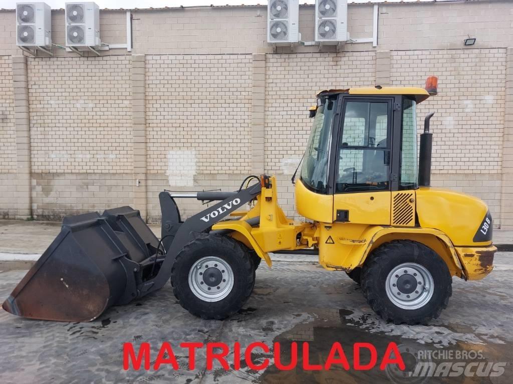 Volvo L 30 B Kolesové nakladače