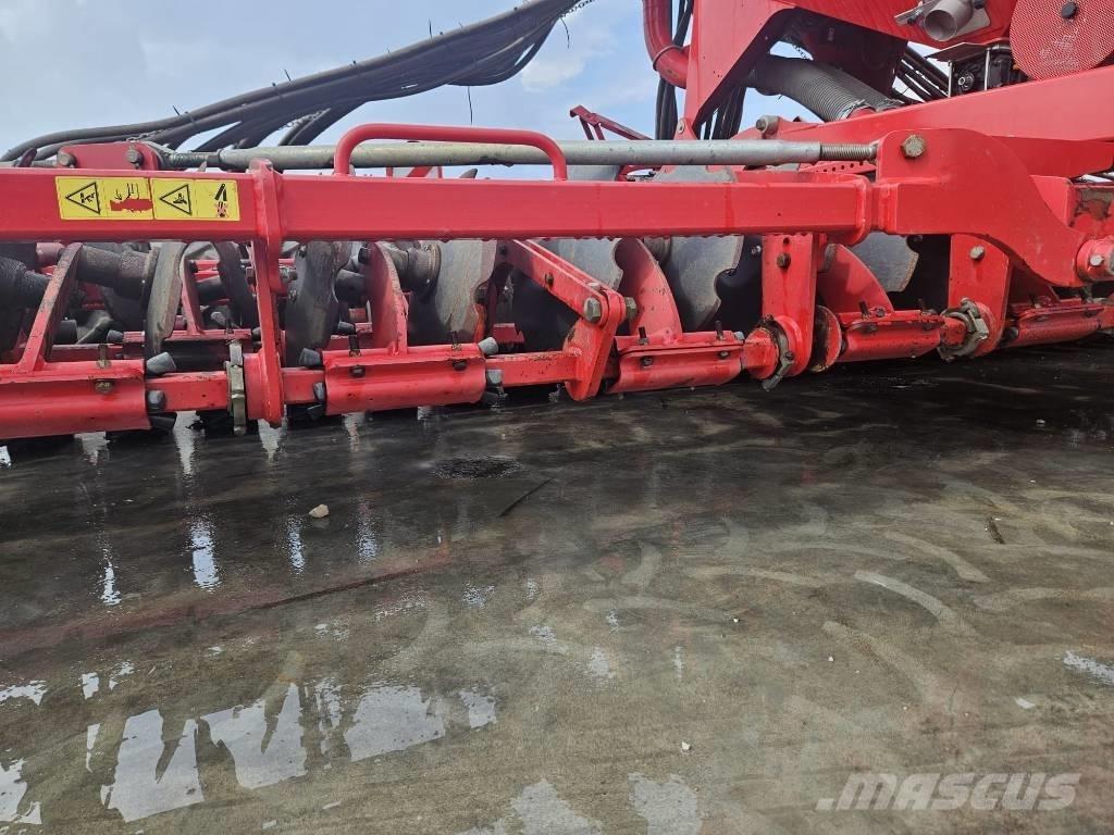 Horsch Pronto 8 DC Mechanické sejačky
