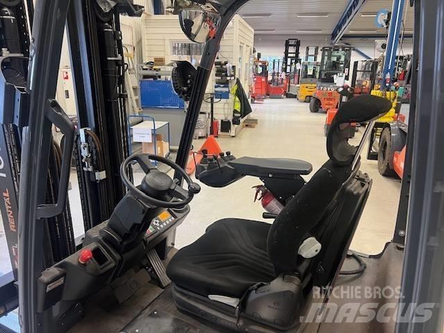 Toyota 8 FBEK 16 T Akumulátorové vozíky