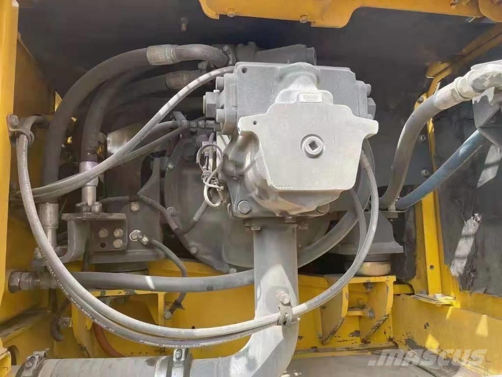 Komatsu PC 360-7 Pásové rýpadlá