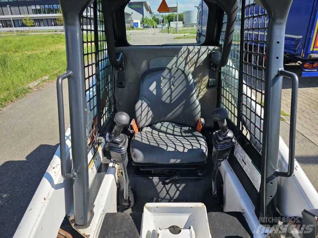 Bobcat S 130 Šmykom riadené nakladače