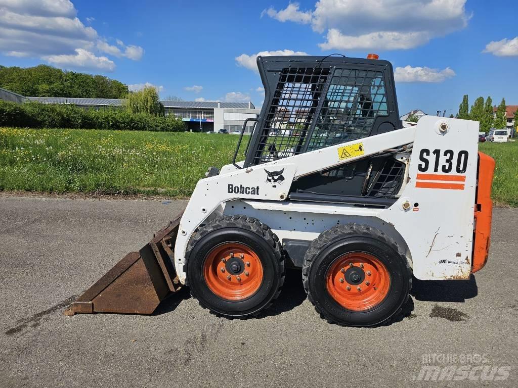 Bobcat S 130 Šmykom riadené nakladače
