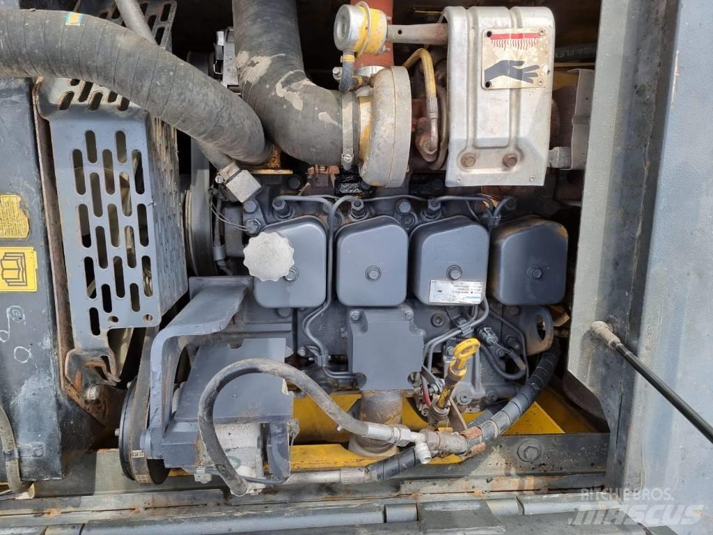 Komatsu PW 130-7K Kolesové rýpadlá
