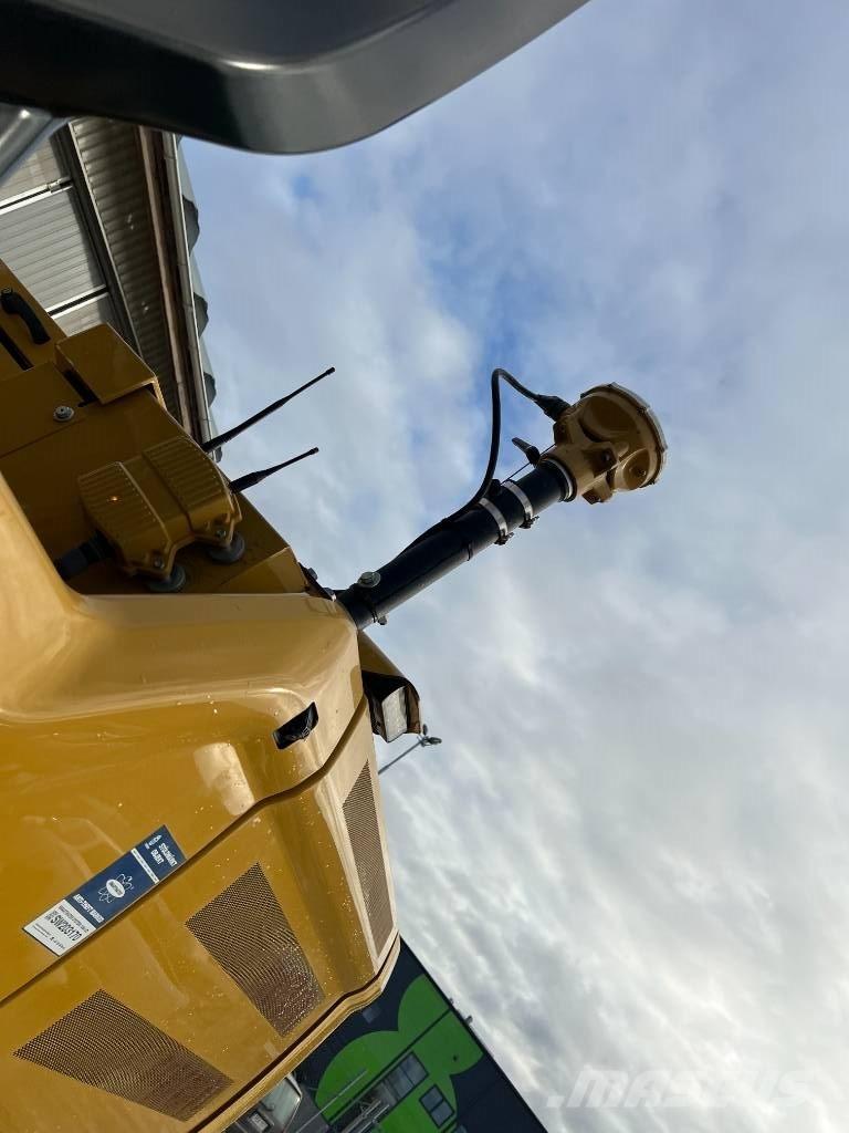 CAT 330 Pásové rýpadlá