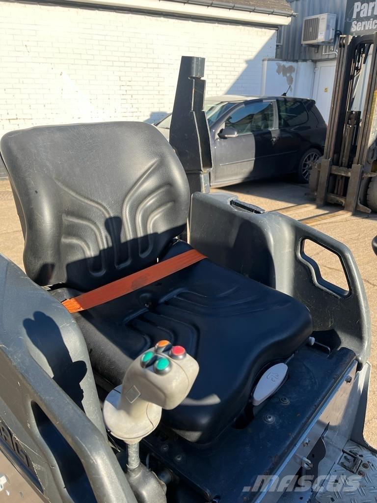 Bomag BW 80 AD-5 Tandemové valce