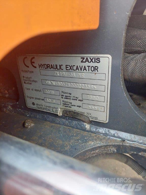 Hitachi ZX 19 U-5 Mini rýpadlá < 7t