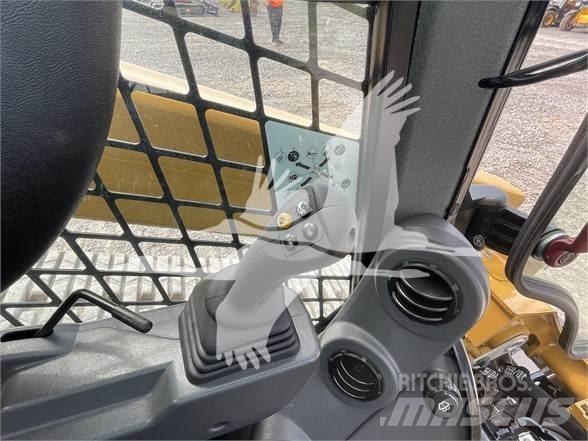 CAT 289D3 Šmykom riadené nakladače