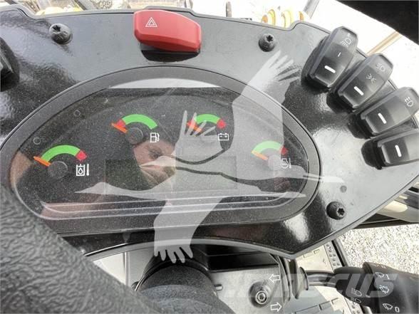 CAT 906M Kolesové nakladače