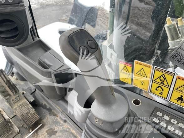 CAT M318D Kolesové rýpadlá